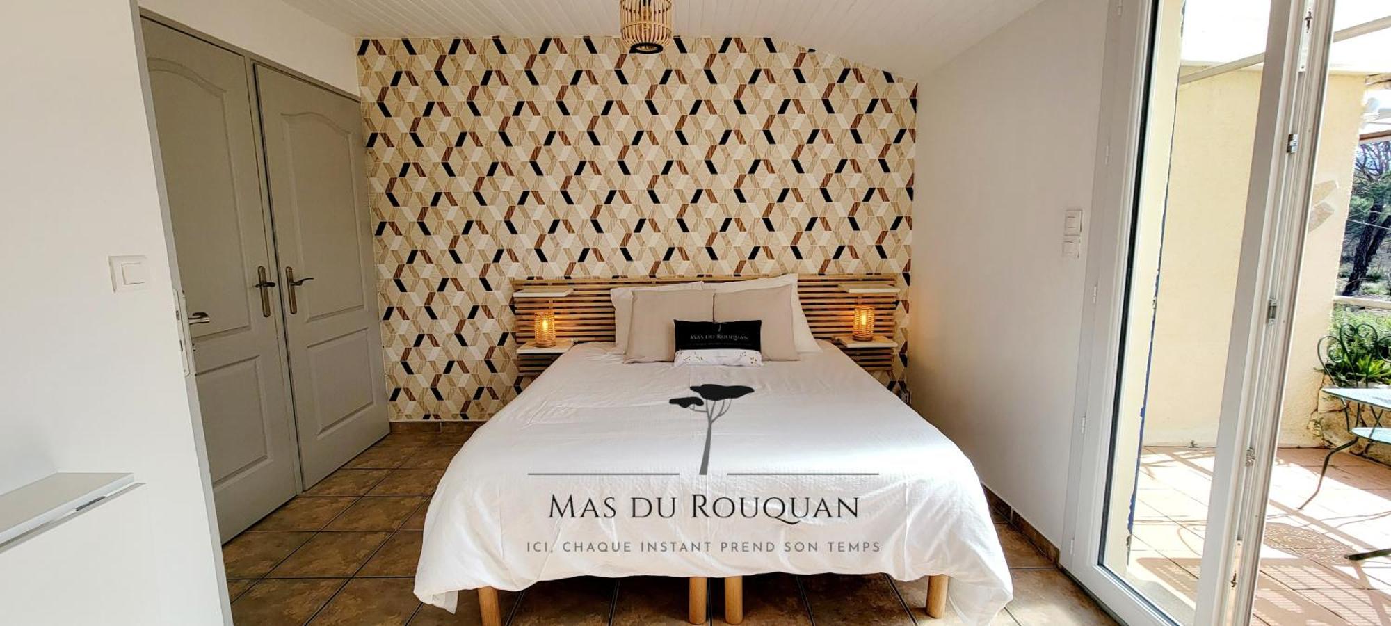 Le Mas Du Rouquan 维多邦 外观 照片
